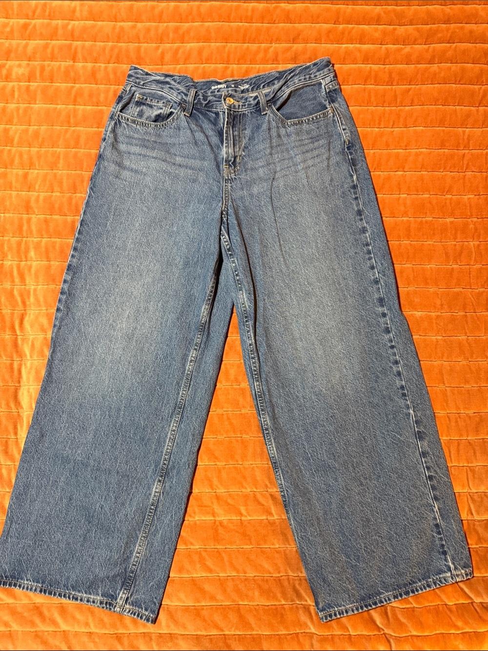 Old Navy Mid Rise Wide Leg Women’s Jeans in Medium Blue 12